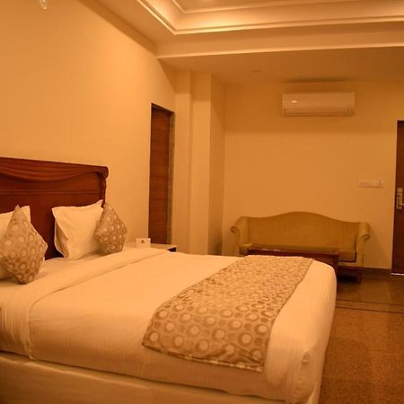 Kumbhalgarh Fort Resort-Pure Veg 外观 照片