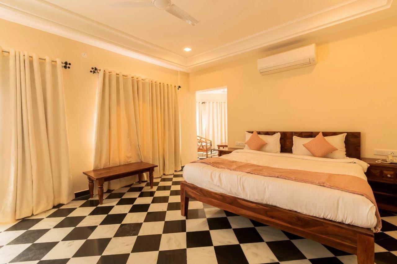 Kumbhalgarh Fort Resort-Pure Veg 外观 照片